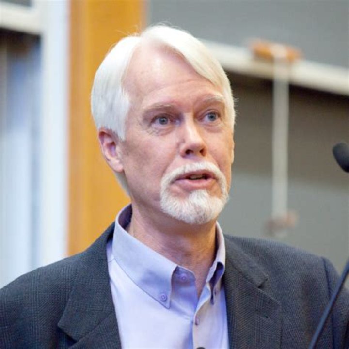 A. John Simmons Biography, Age, Height, Wife, Net Worth, Family