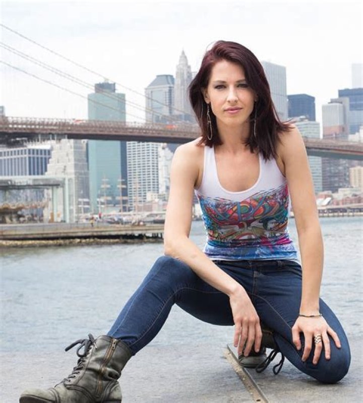 Abby Martin Biography, Age, Height, Husband, Net Worth, Family