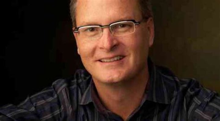 Adam Hamilton Biography, Age, Height, Wife, Net Worth, Family