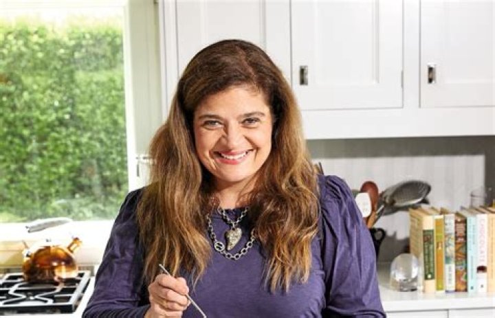 Alex Guarnaschelli Biography, Age, Height, Husband, Net Worth, Family