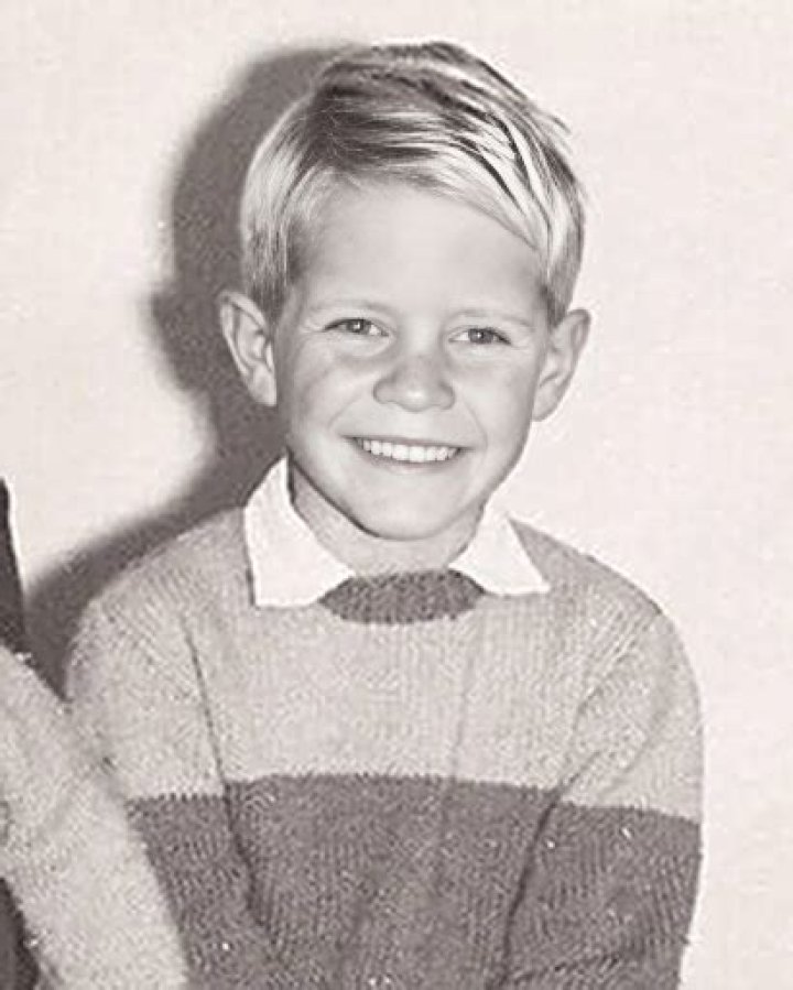 Allen Redston Biography, Age, Height, Wife, Net Worth, Family