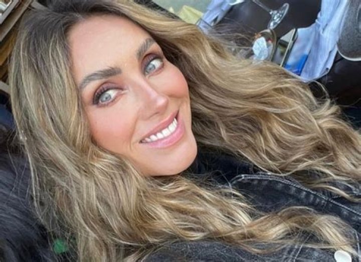 Anahí Biography, Age, Height, Husband, Net Worth, Family