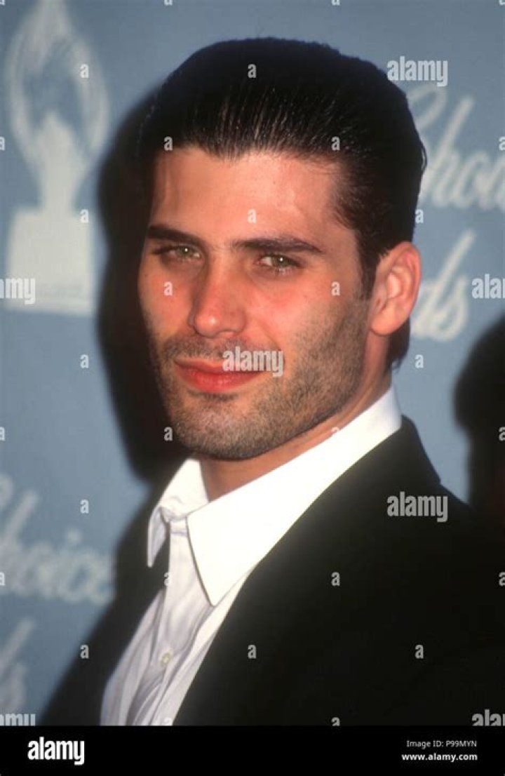 Anthony DeSando Biography, Age, Height, Wife, Net Worth, Family