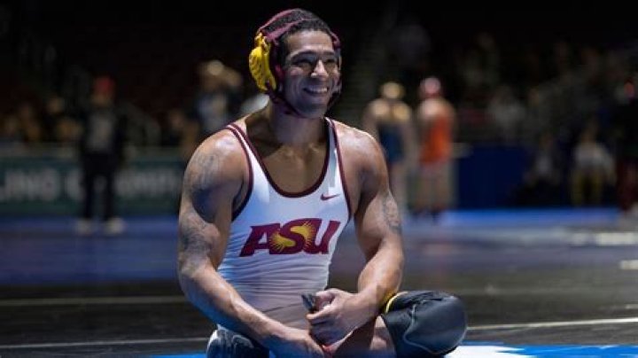 Anthony Robles Biography, Age, Height, Wife, Net Worth, Family