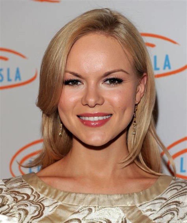 Anya Monzikova Biography, Age, Height, Husband, Net Worth, Family