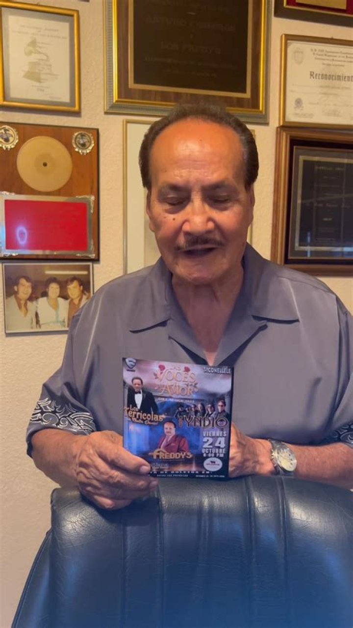 Arturo Cisneros biografía, edad, altura, esposo, net worth, familia