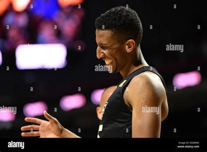 Aubrey Dawkins Biography, Age, Height, Wife, Net Worth, Family