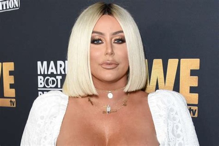 Aubrey O'Day Biography, Age, Height, Husband, Net Worth, Family