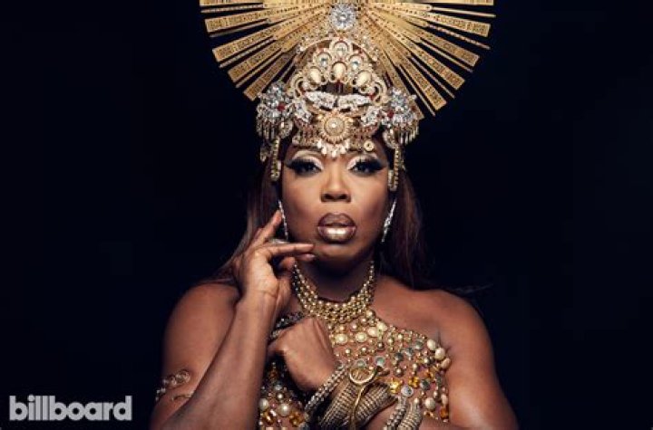 BeBe Zahara Benet Biography, Age, Height, Wife, Net Worth, Family