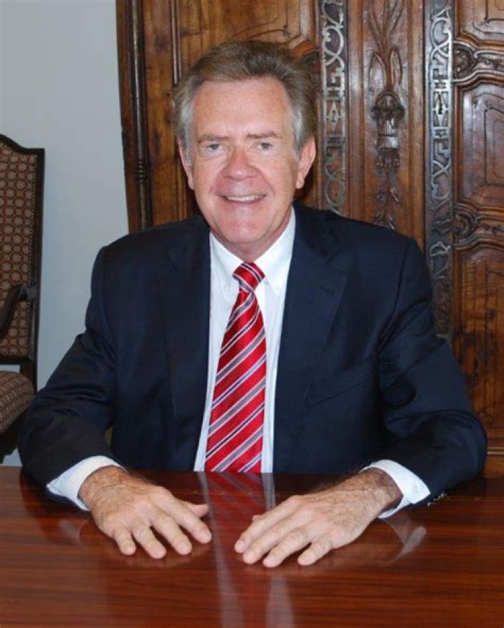 Bernard Kirk Biography, Age, Height, Wife, Net Worth and Family