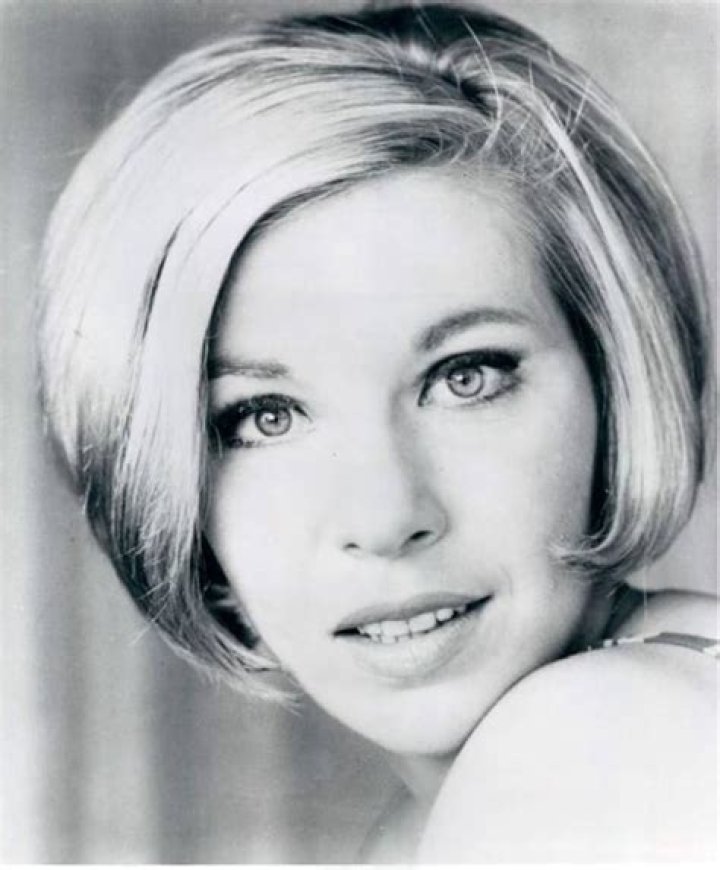 Beverly Sanders Biography, Age, Height, Husband, Net Worth, Family