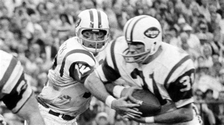 Bill Mathis Biography, Age, Height, Wife, Net Worth, Family