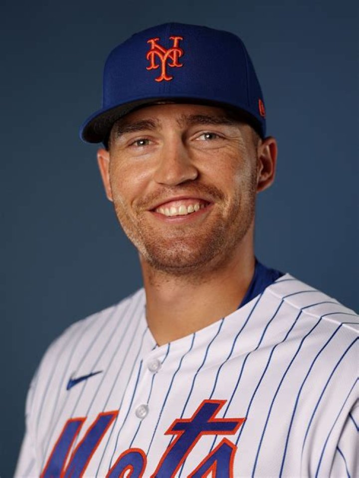 Brandon Nimmo Biography, Age, Height, Wife, Net Worth, Family