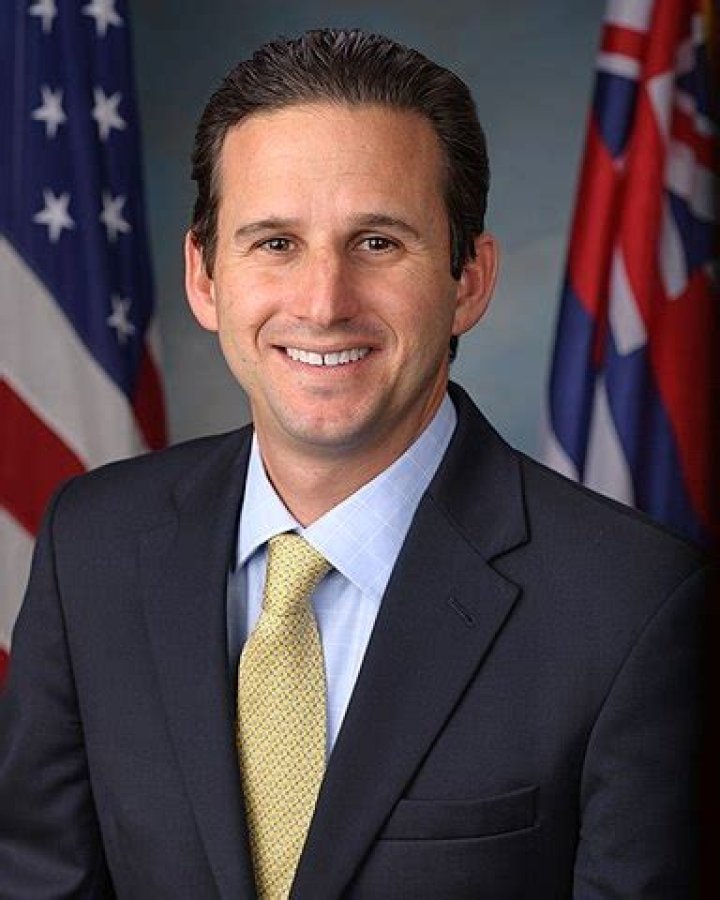 Brian Schatz Biography, Age, Height, Wife, Net Worth, Family