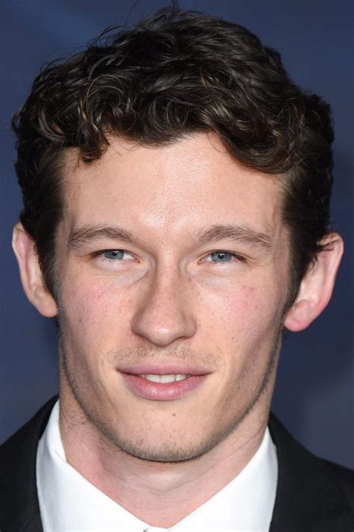 Callum Turner Biography, Age, Height, Wife, Net Worth, Family