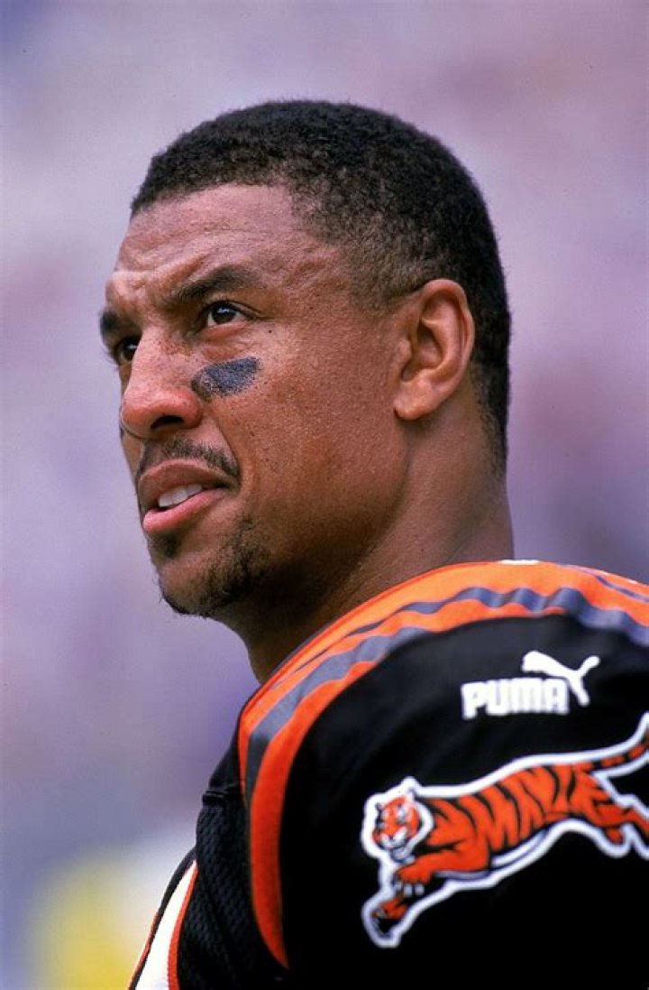 Carl Pickens biografía, edad, altura, esposo, net worth, familia