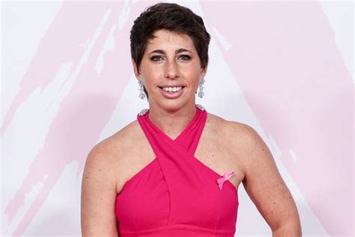 Carla Navarro biografía, edad, altura, esposa, net worth, familia