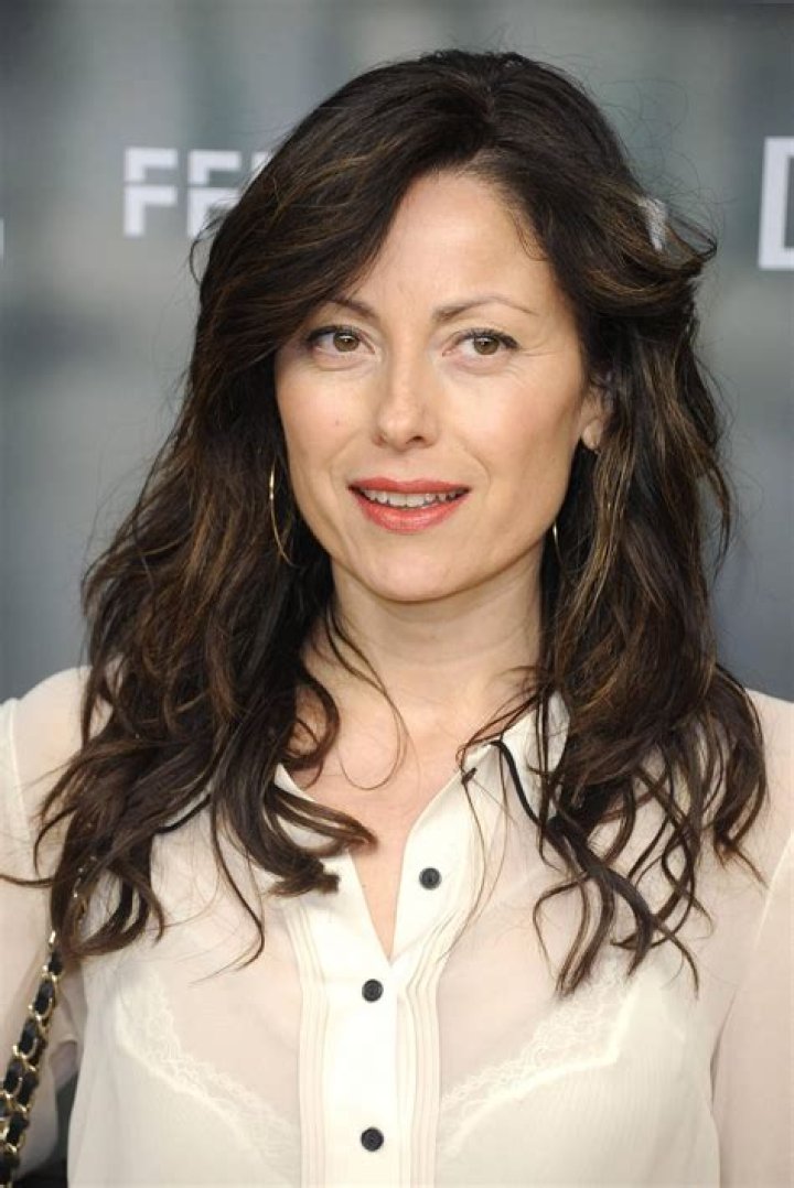 Carolina Vera Biography, Age, Height, Husband, Net Worth, Family