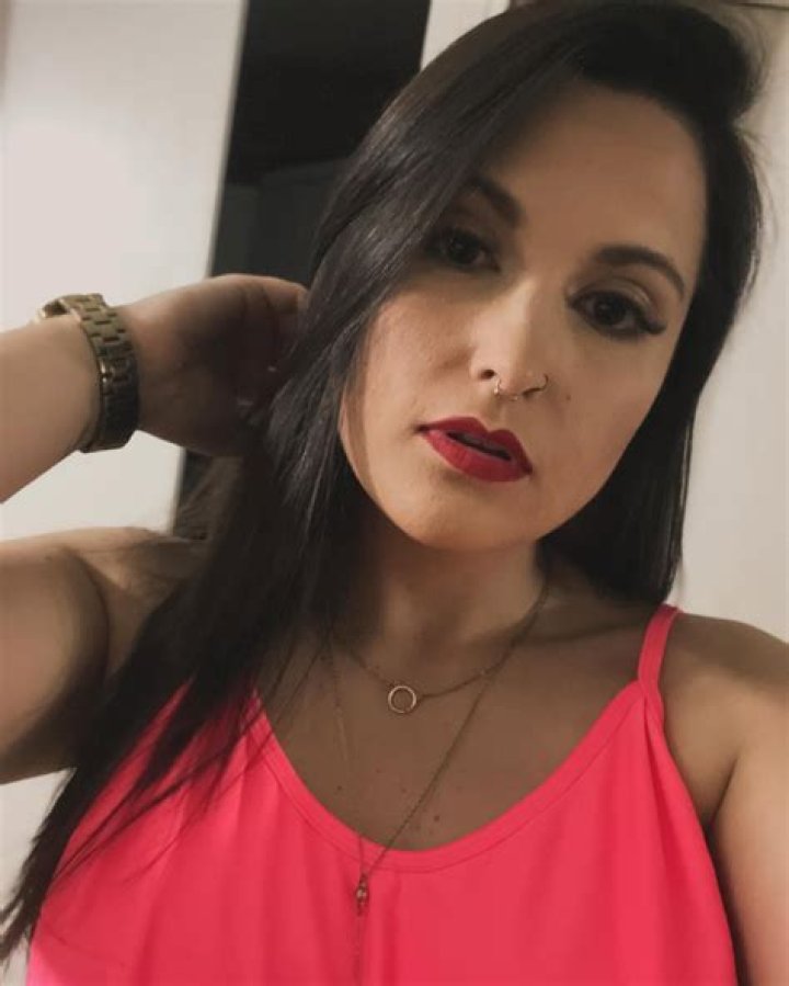 Caroline Botelho Biography, Age, Height, Husband, Net Worth, Family