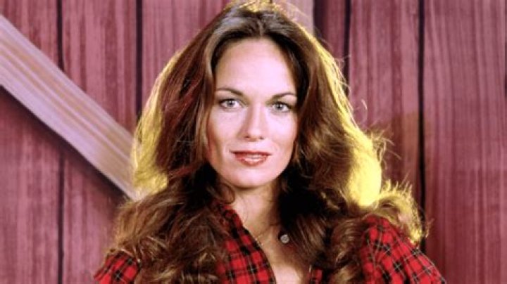 Catherine Bach biografía, edad, altura, esposa, net worth, familia