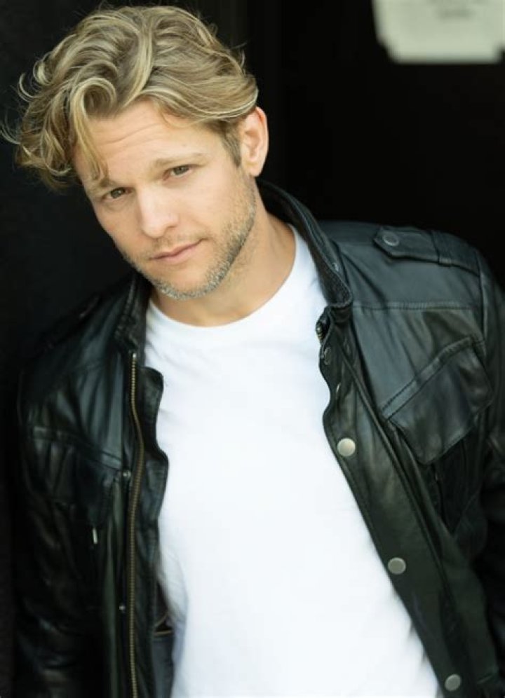 Chase Coleman Biography, Age, Height, Wife, Net Worth, Family