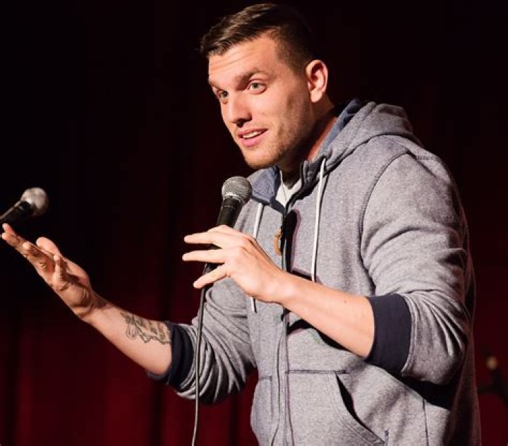 Chris Distefano Biography, Age, Height, Wife, Net Worth, Family