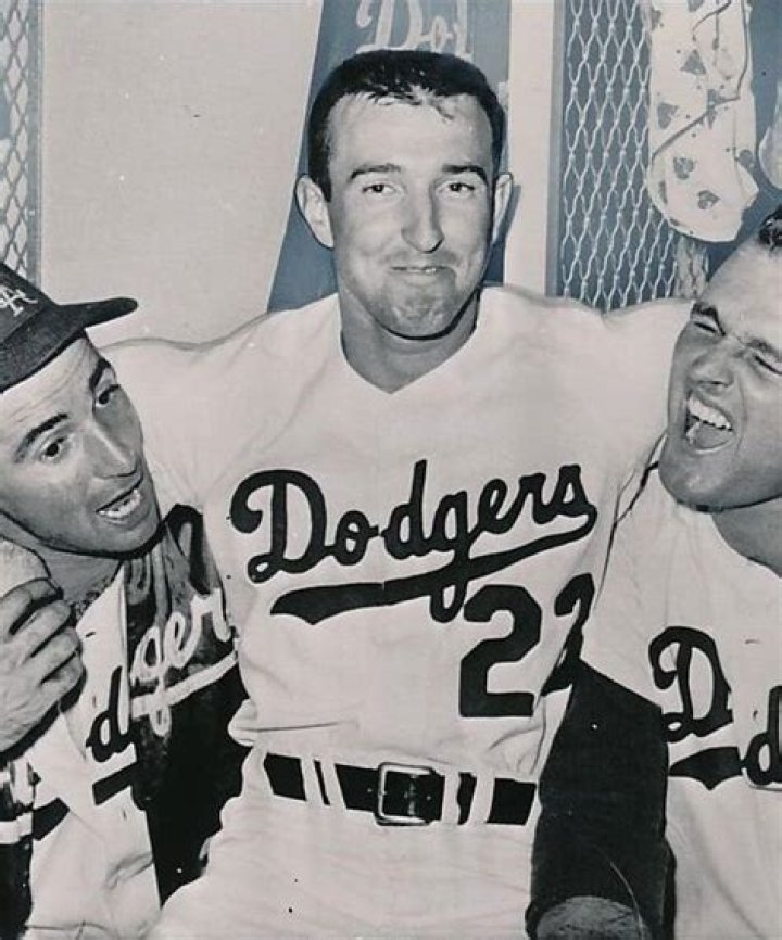 Claude Osteen Biography, Age, Height, Husband, Net Worth, Family