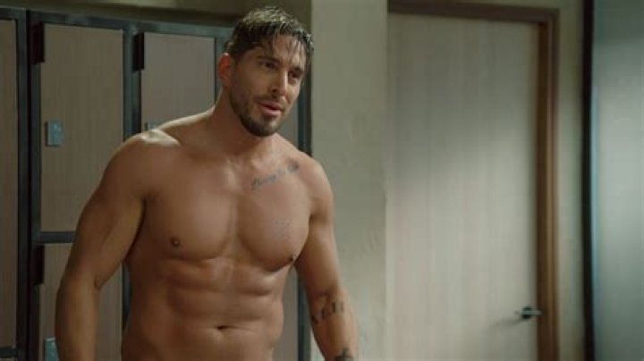 Claudio de la Torre biografía, edad, altura, esposo, net worth, familia