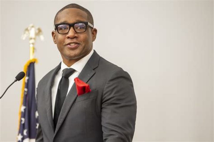 Clifton Ryan Biography, Age, Height, Wife, Net Worth, Family