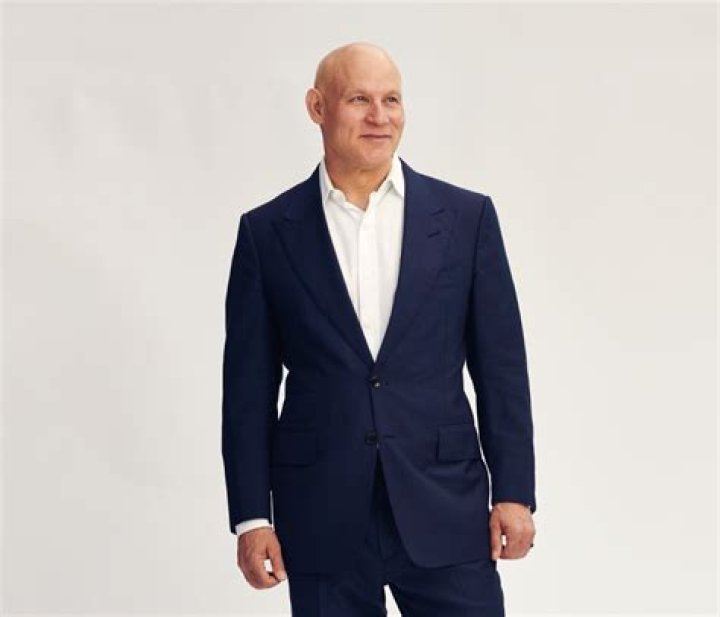 Craig Robins Biography, Age, Height, Wife, Net Worth, Family