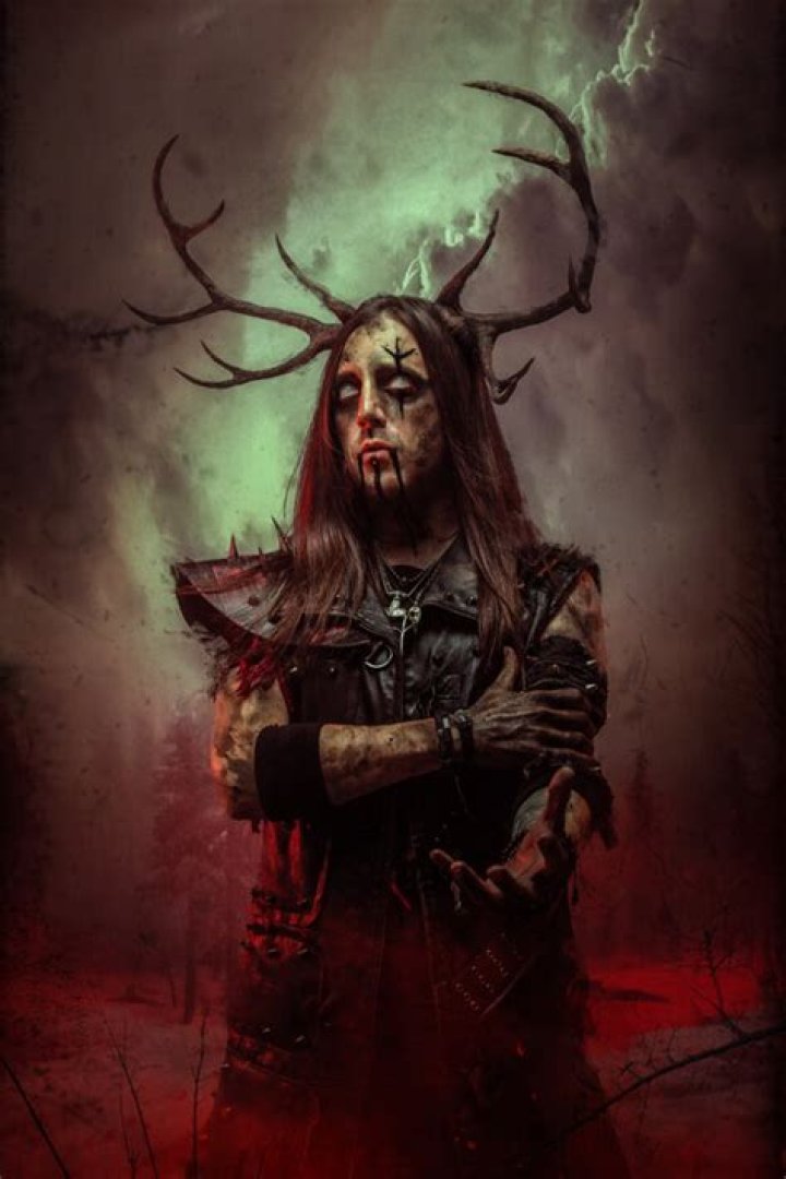 Damnagoras Biography, Age, Height, Wife, Net Worth, Family