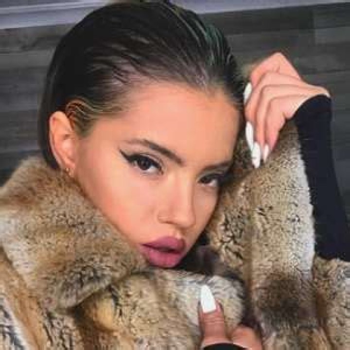 Dara Biography, Age, Height, Husband, Net Worth, Family