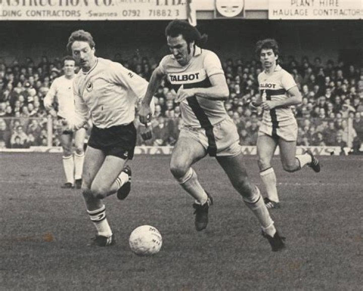 Dean Martin Biography, Age, Height, Wife, Net Worth, Family