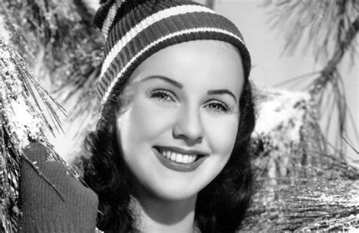 Deanna Durbin Biography, Age, Height, Husband, Net Worth, Family