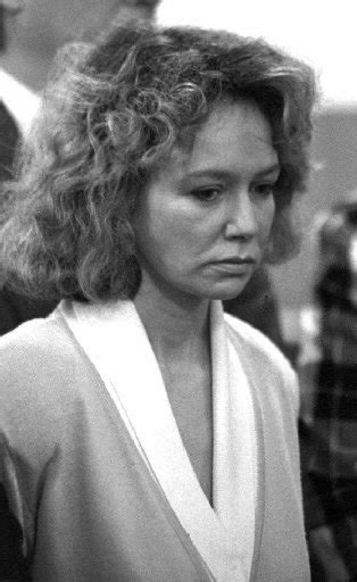 Della Sutorius Biography, Age, Height, Husband, Net Worth, Family