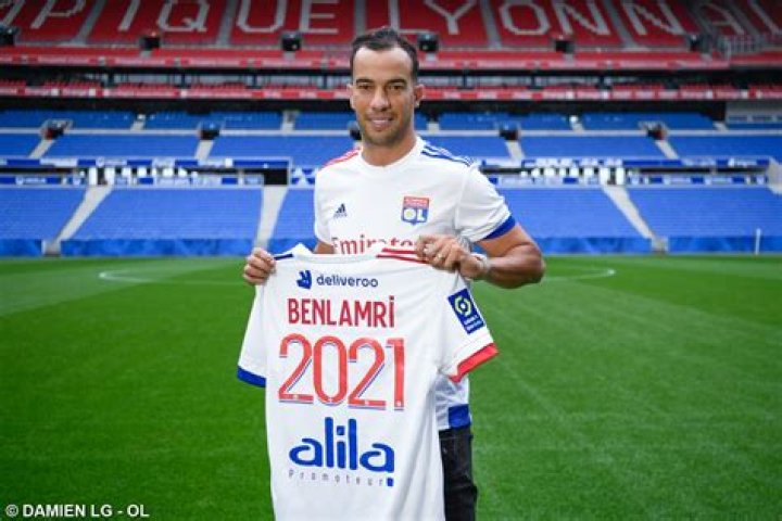 Djamel Benlamri Biography, Age, Height, Wife, Net Worth, Family