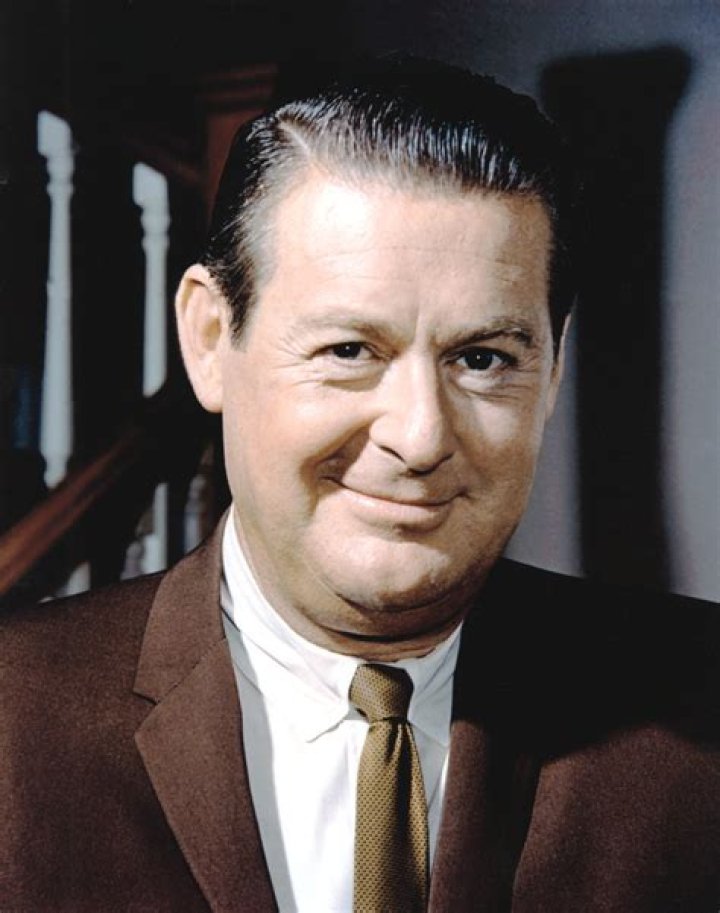 Don DeFore Biography, Age, Height, Wife, Net Worth, Family