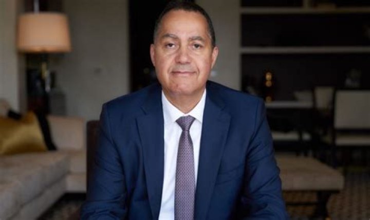 Don Peebles Biography, Age, Height, Wife, Net Worth and Family