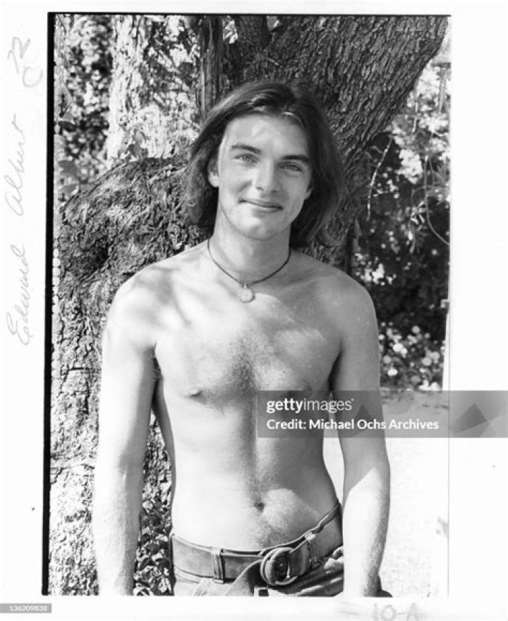 Edward Albert Biography, Age, Height, Wife, Net Worth, Family