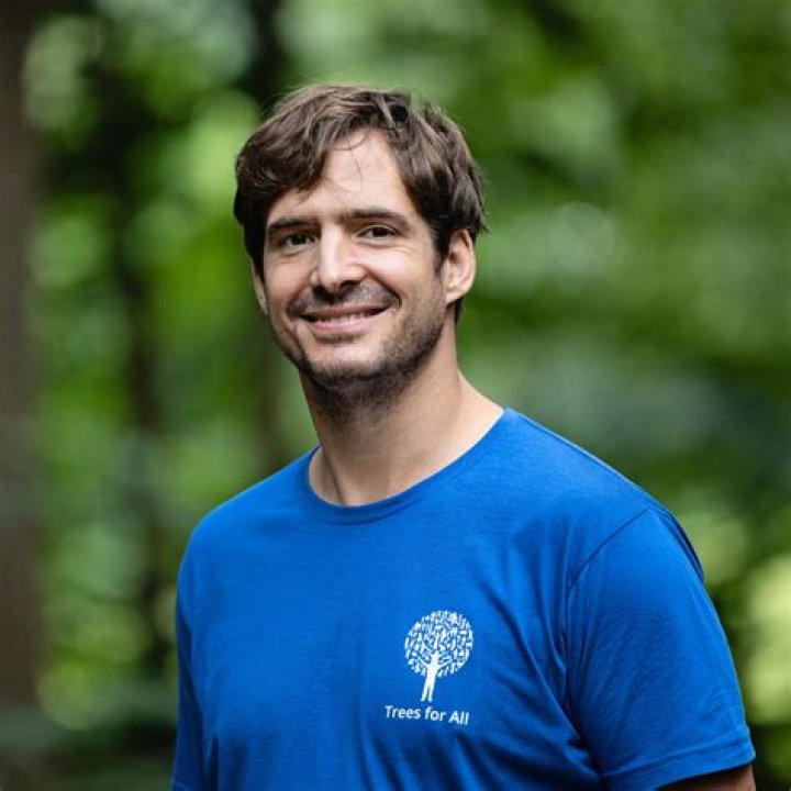 Egbert Jan Weeber Biography, Age, Height, Wife, Net Worth, Family