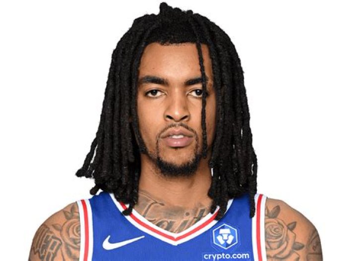 Emoni Bates Biography, Age, Height, Wife, Net Worth, Family