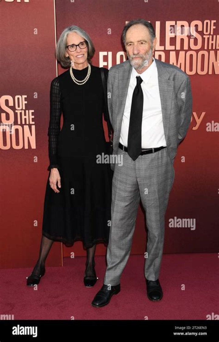 Eric Roth Biography, Age, Height, Wife, Net Worth, Family