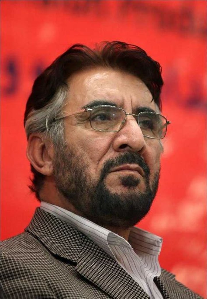 Farajollah Salahshoor Biography, Age, Height, Wife, Net Worth, Family