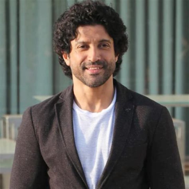 Farhan Akhtar Biography, Age, Height, Wife, Net Worth, Family