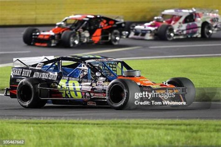 Frank Fleming Biography, Age, Height, Wife, Net Worth, Family