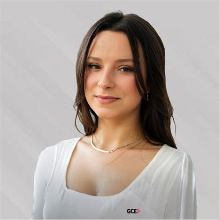 Gabriela Soares Biography, Age, Height, Husband, Net Worth, Family