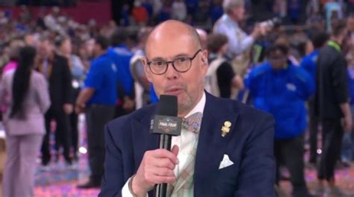 Greg Gumbel Biography, Age, Height, Wife, Net Worth, Family