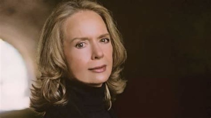 Gwyneth Cravens Biography, Age, Height, Husband, Net Worth, Family