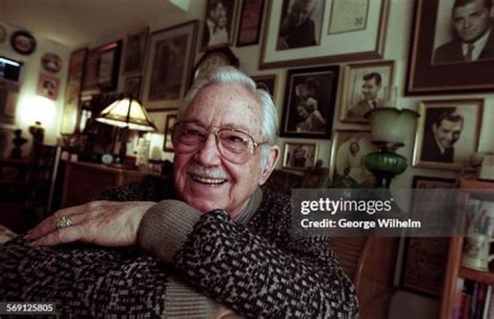 Hal Riddle Biography, Age, Height, Wife, Net Worth, Family