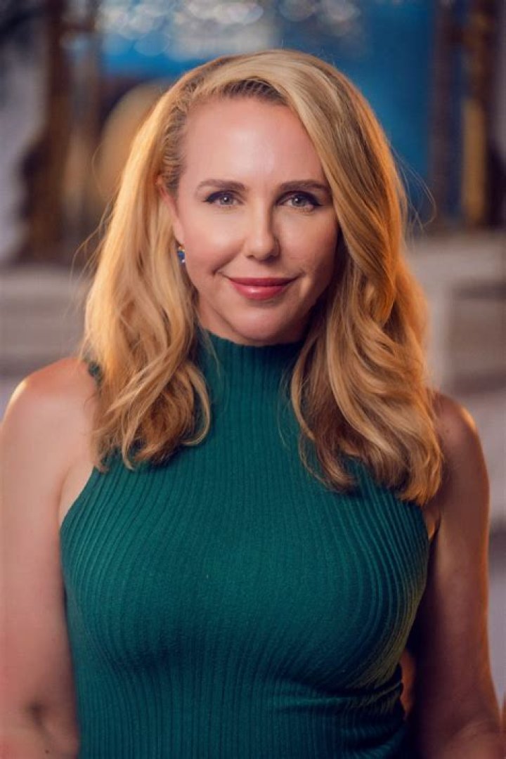 Holly Randall Biography, Age, Height, Husband, Net Worth, Family